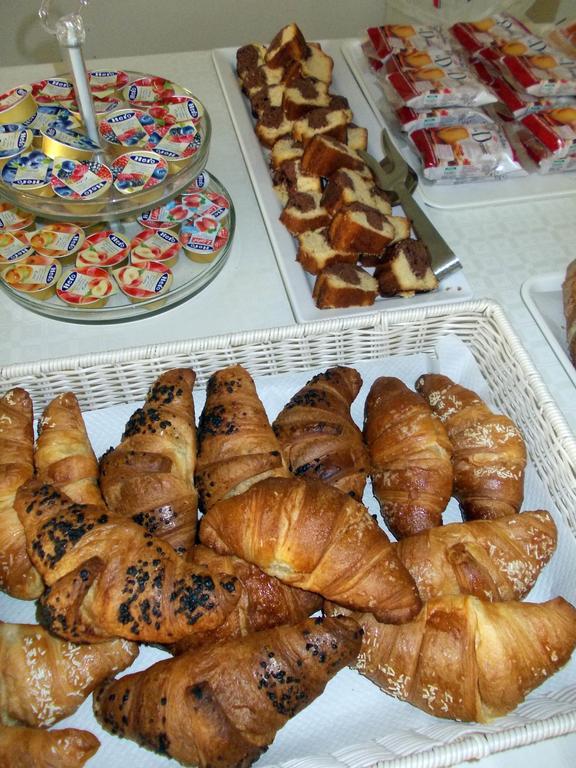 Hotel Solaria Rodi Garganico Εξωτερικό φωτογραφία